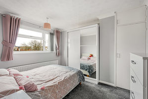 Bedroom- click for photo gallery